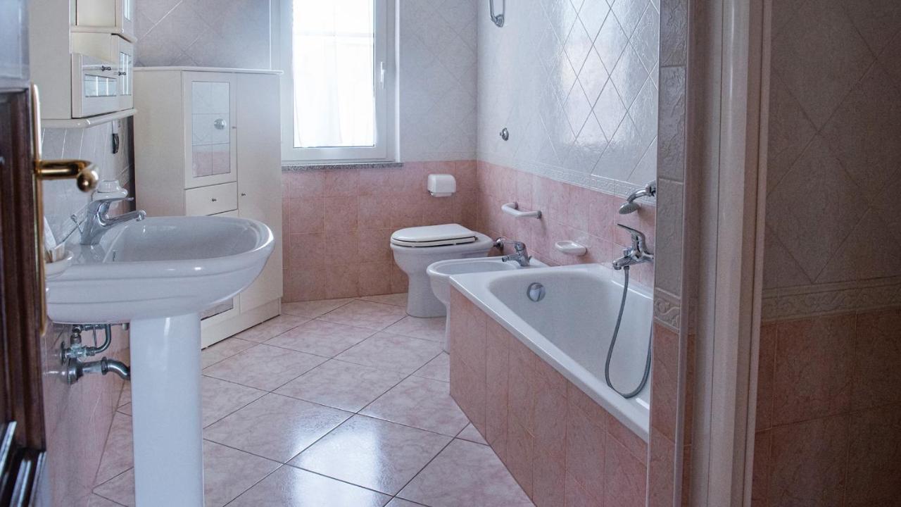 Villa Cabirol Fertilia Extérieur photo