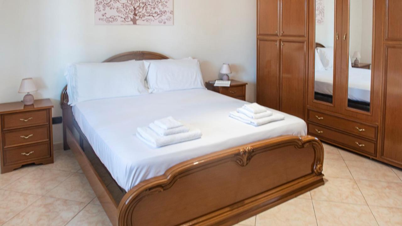 Villa Cabirol Fertilia Extérieur photo