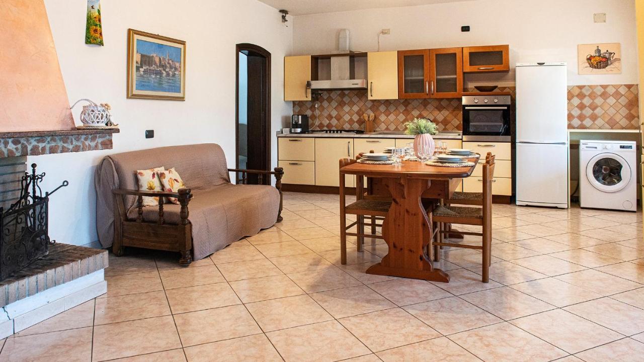 Villa Cabirol Fertilia Extérieur photo