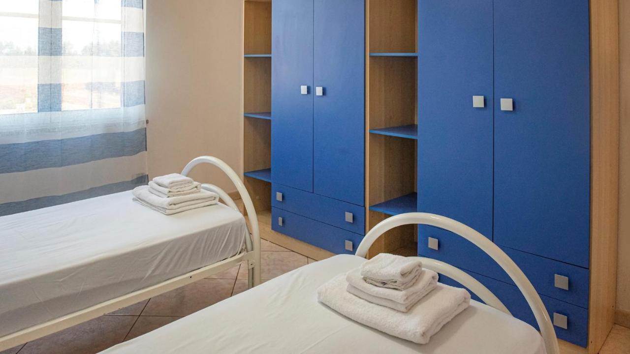 Villa Cabirol Fertilia Extérieur photo