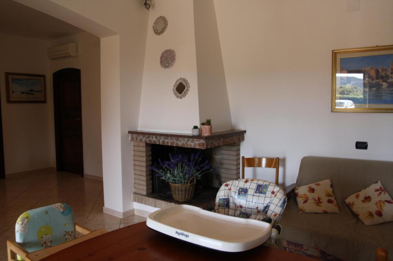 Villa Cabirol Fertilia Extérieur photo