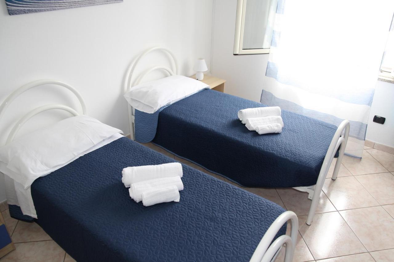 Villa Cabirol Fertilia Extérieur photo