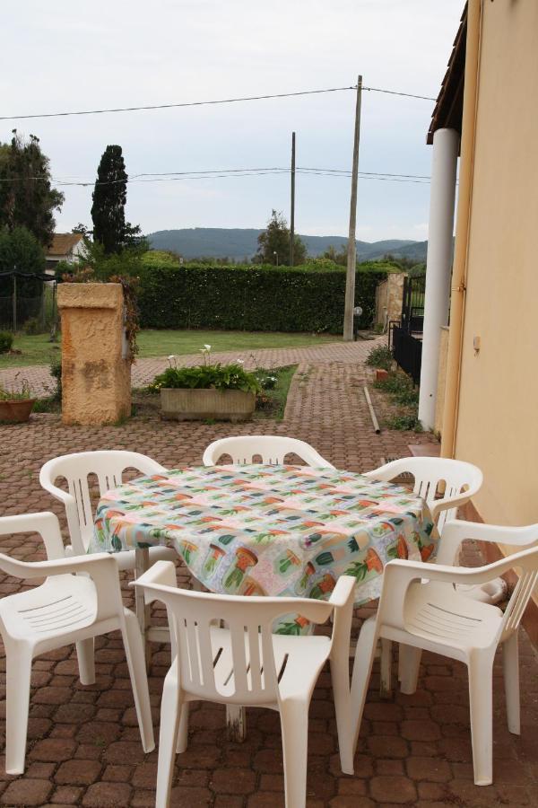 Villa Cabirol Fertilia Extérieur photo