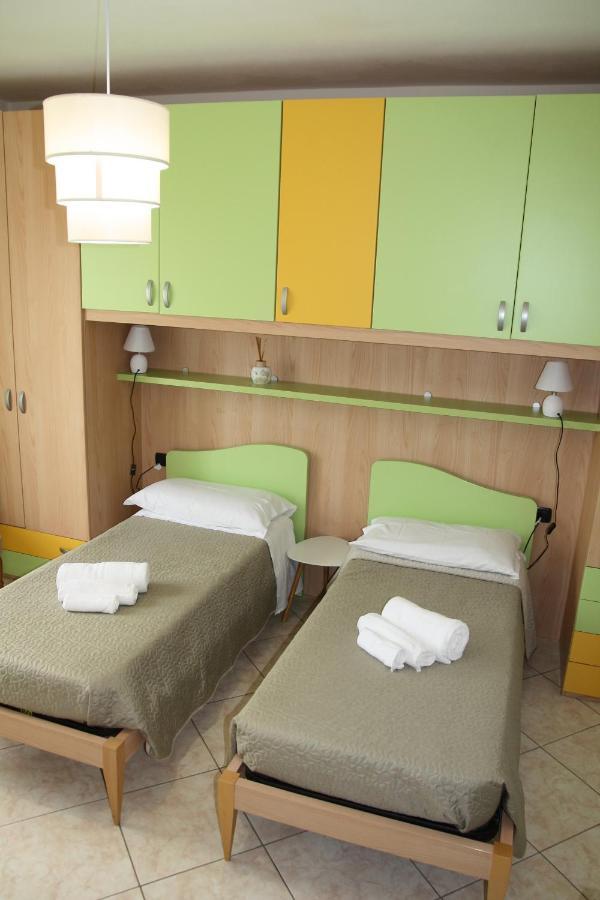 Villa Cabirol Fertilia Extérieur photo
