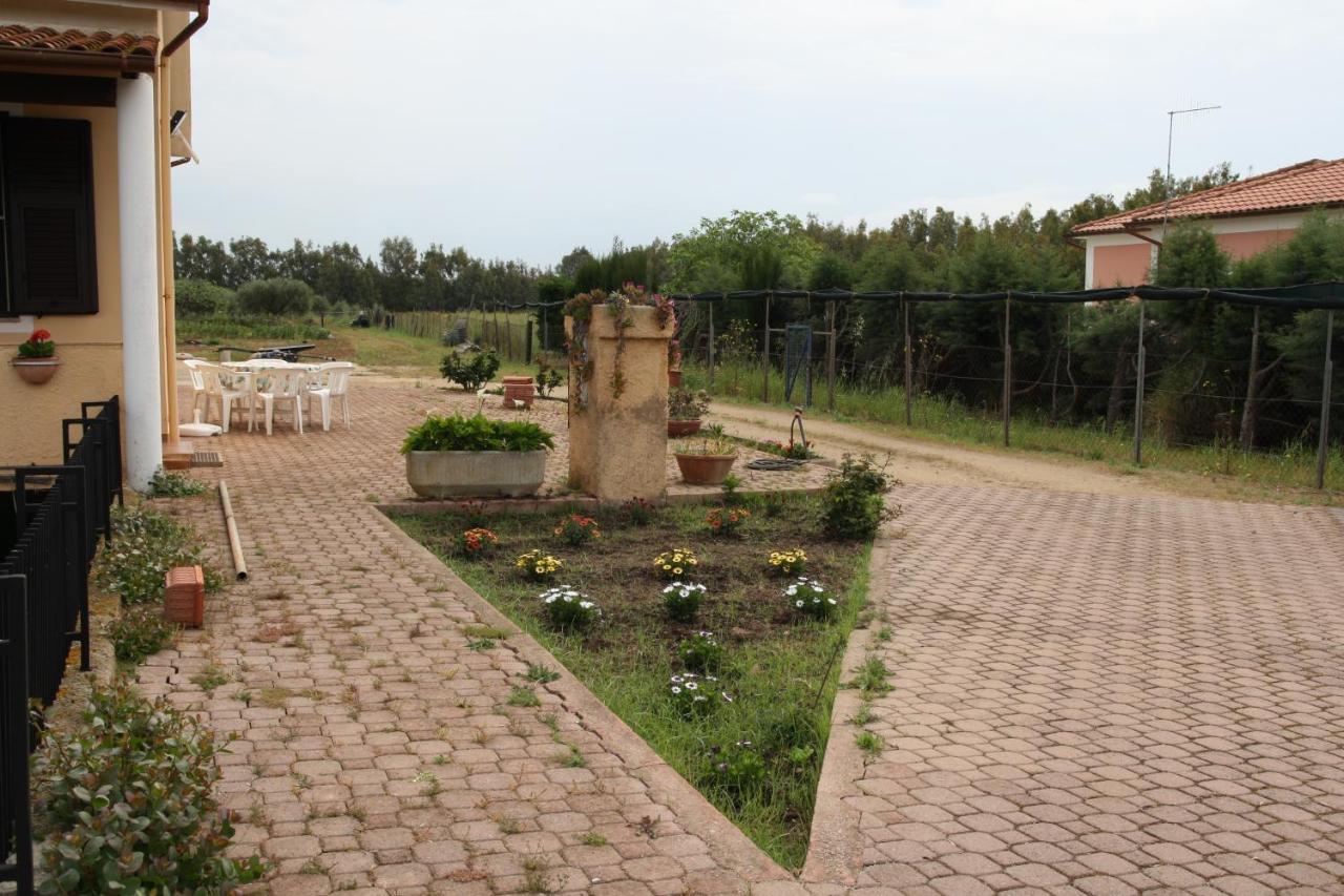 Villa Cabirol Fertilia Extérieur photo