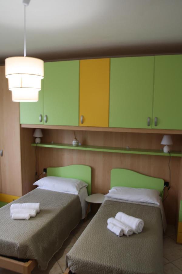 Villa Cabirol Fertilia Extérieur photo
